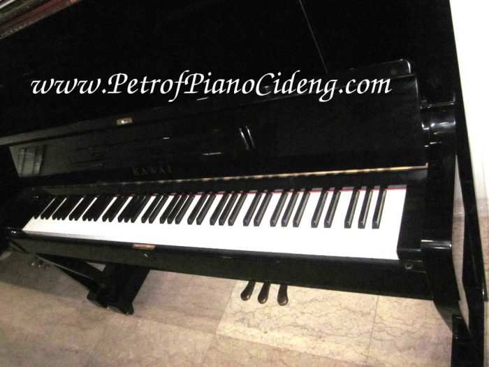 Piano Kawai SA 5E